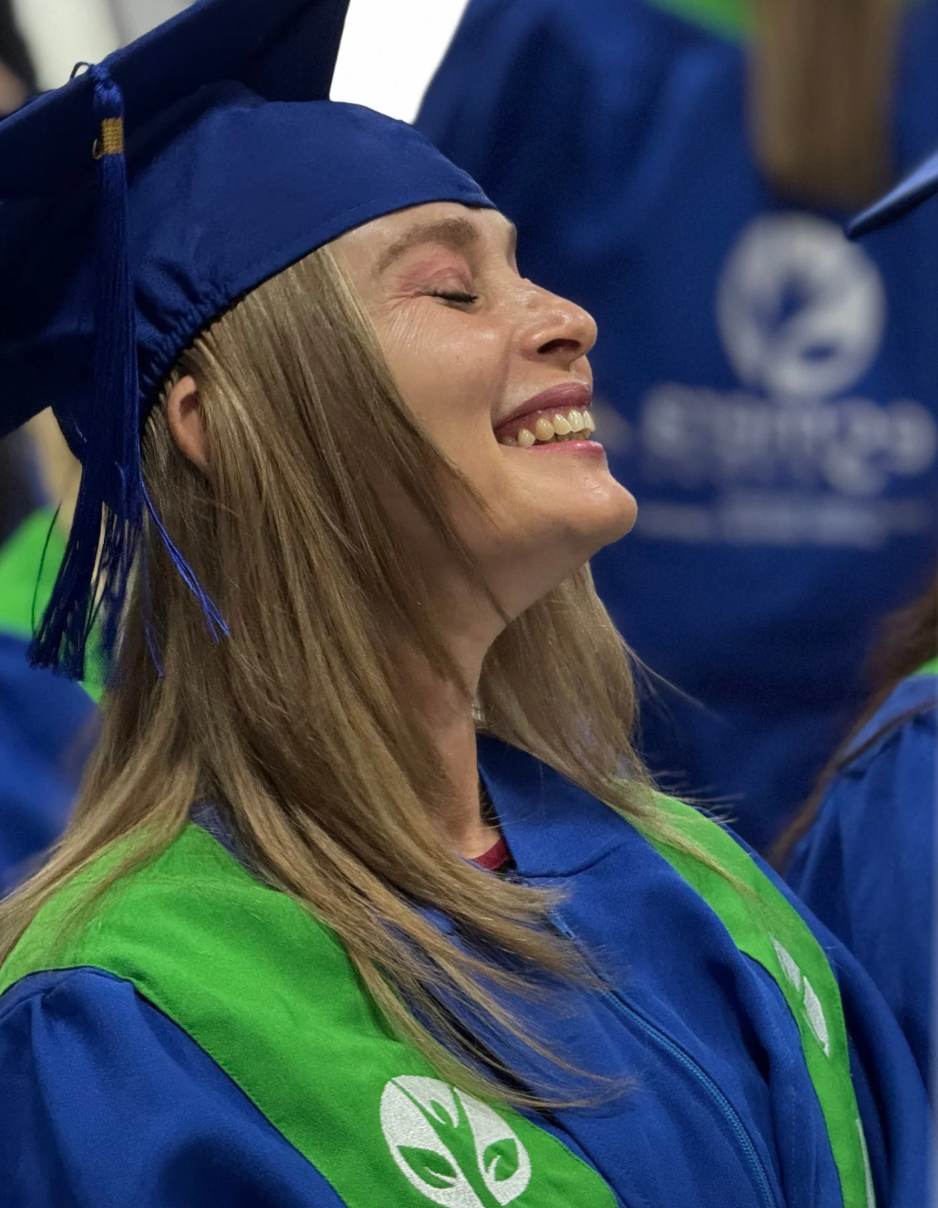Emprendimiento Macuca, salón de belleza y barbería fundado por exalumnos migrantes de Esmera School