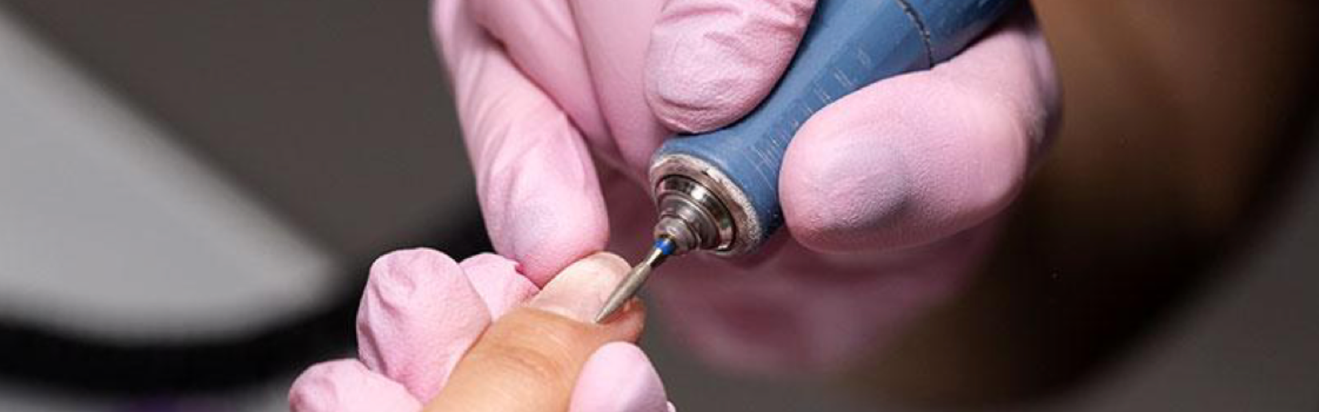 Banner del curso Manicura Rusa