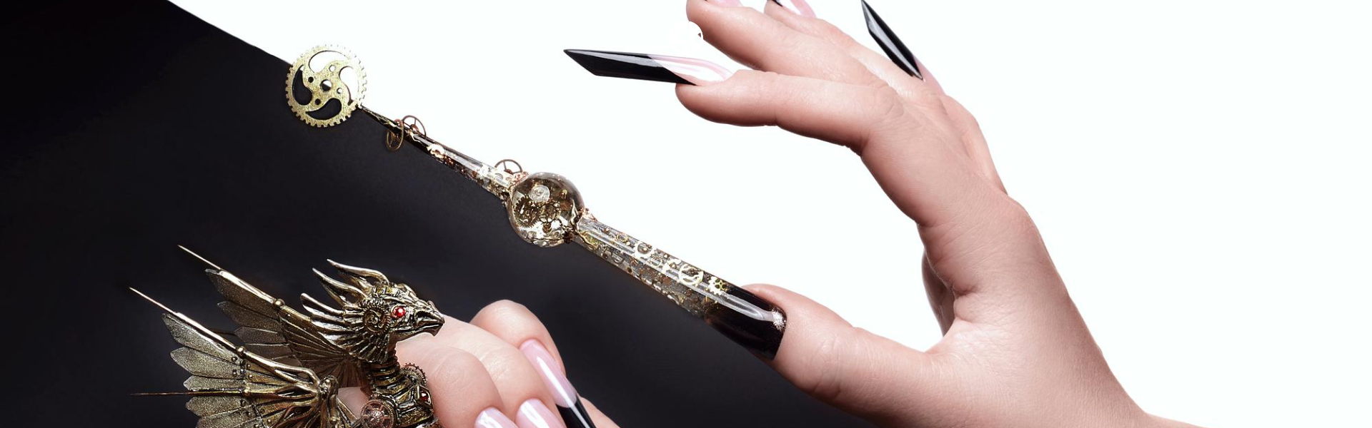 Banner del curso Uñas Internacional Formación Profesional